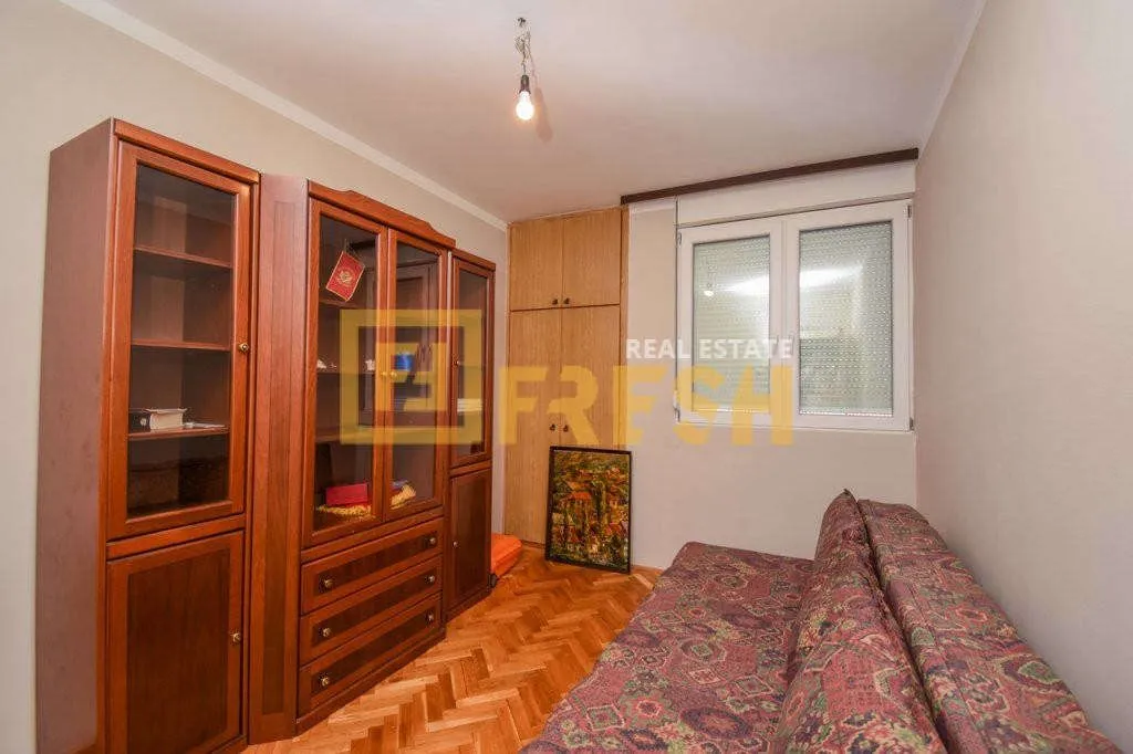 Rent, three bedroom apartment, 100m², Centar, Podgorica