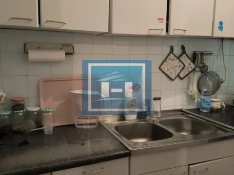 Prodaja, trosoban stan, 84m², Ćuprija, Srbija - image 8