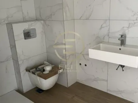 Sale, three bedroom apartment, 62m², Bulevar patrijarha Pavla, Novi Sad Sve Podlokacije - image 2