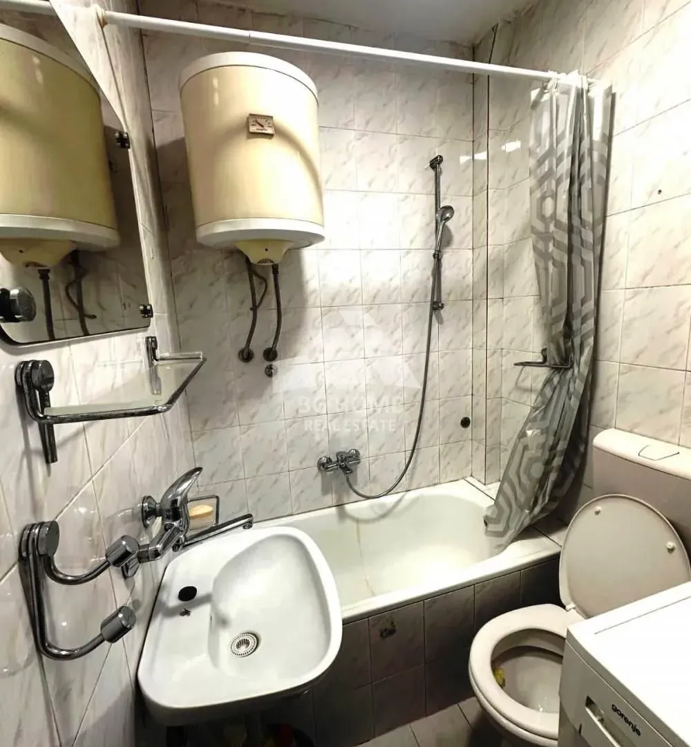 Prodaja, jednosoban stan, 37m², Žarkovo, Beograd