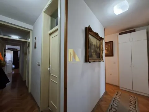 Prodaja, četvorosoban stan, 111m², Stari grad, Novi Sad - image 7