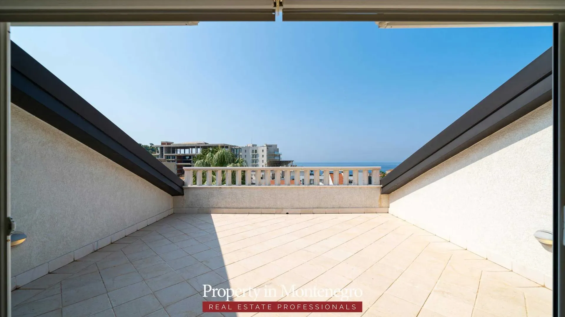 Sale, house, 971m², Petrovac, Budva