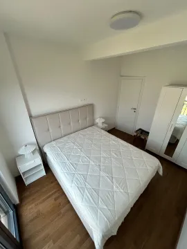 Izdavanje, jednosoban stan, 47m², Dobrota, Kotor - image 12