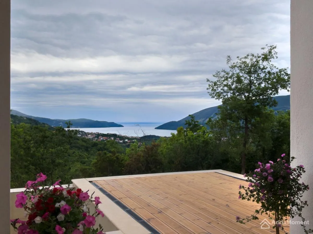 Prodaja, kuća, 354m², Ratiševina, Herceg Novi