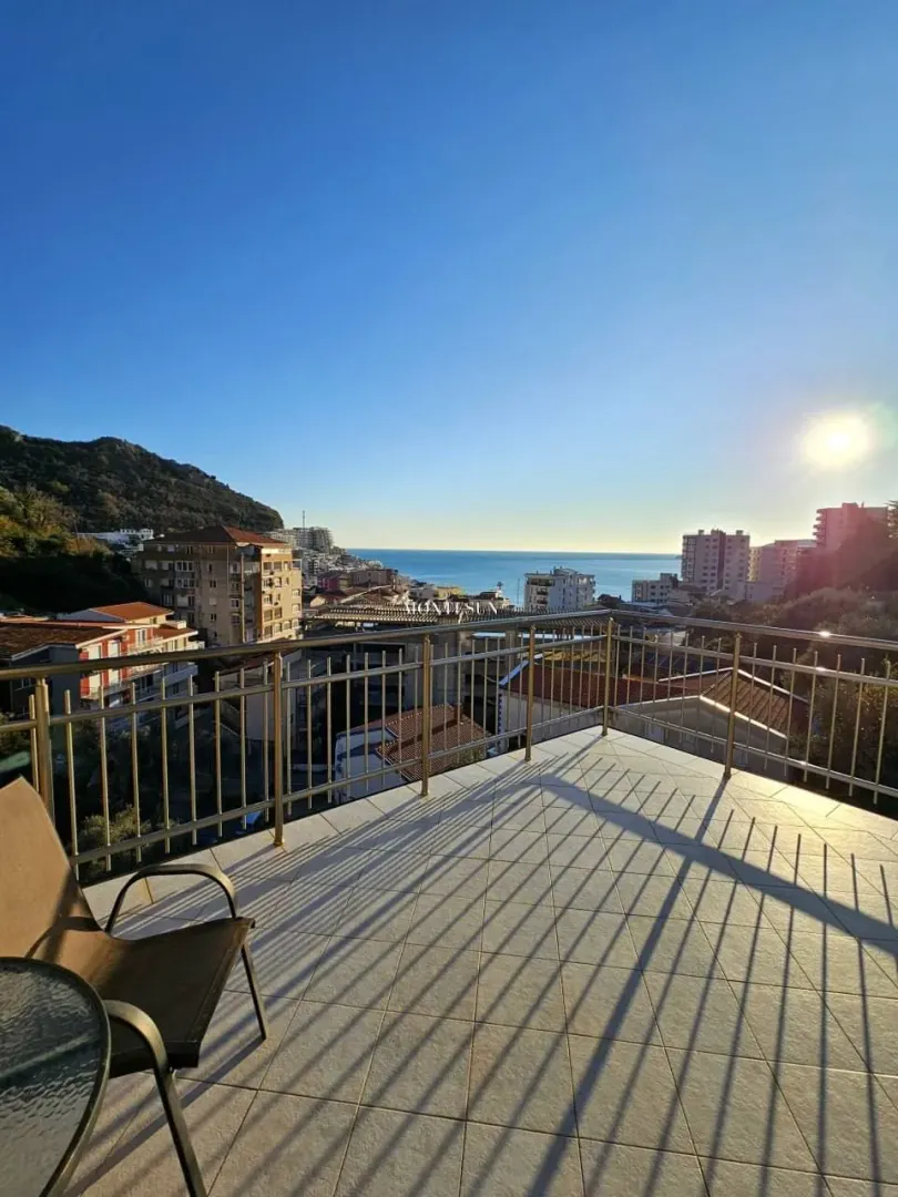 Rent, two bedroom apartment, 79m², Rafailovići, Budva