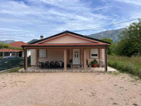 Sale, house, 110m², Polje, Bar