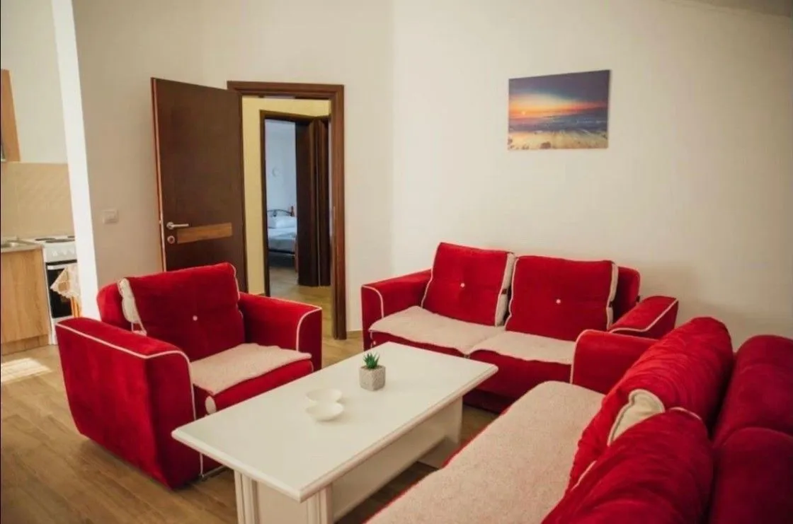 Rent, three bedroom apartment, 100m², Gradiošnica, Tivat