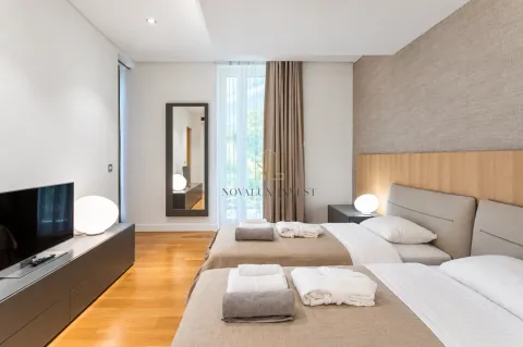 Rent, two bedroom apartment, 500m², Dukley Gardens, Budva - image 16