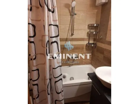 Izdavanje, trosoban stan, 90m², Vračar Hram, Vračar Sve Podlokacije - image 7