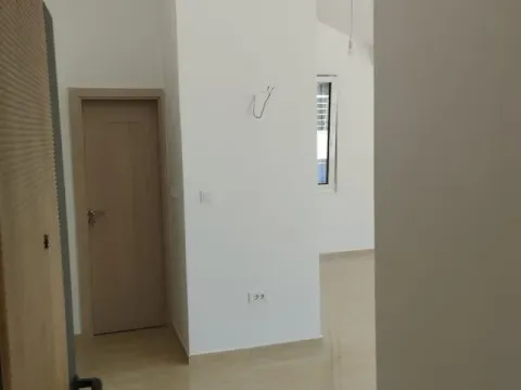 Prodaja, dvosoban stan, 74m², Centar, Herceg Novi - image 3