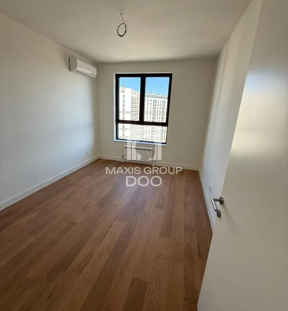Sale, two bedroom apartment, 80m², Savski Venac, Beograd