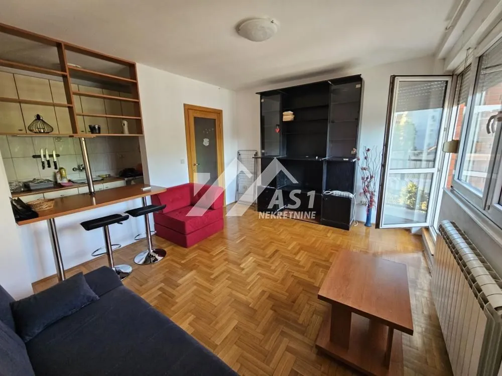 Rent, one bedroom apartment, 32m², Rotkvarija, Novi Sad Sve Podlokacije