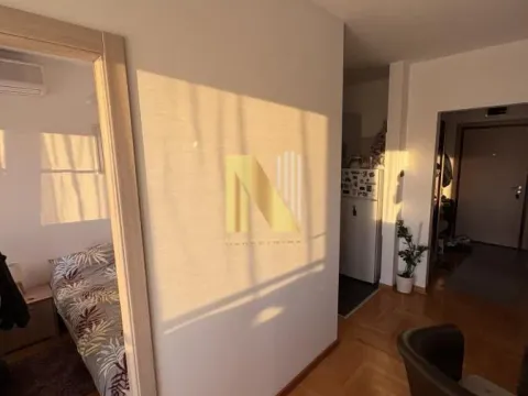 Prodaja, dvosoban stan, 36m², Adamovićevo Naselje, Novi Sad Sve Podlokacije - image 8