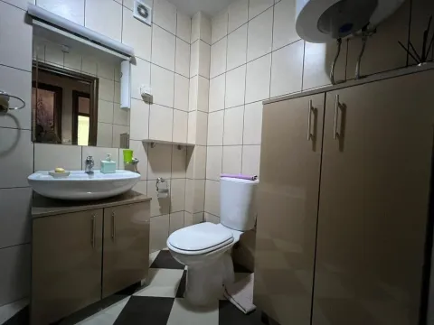 Prodaja, dvosoban stan, 90m², City Kvart, Podgorica - image 4