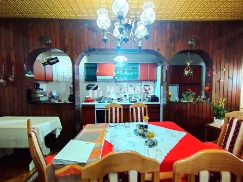 Prodaja, kuća, 170m², Zeleno Polje, Zrenjanin - image 10