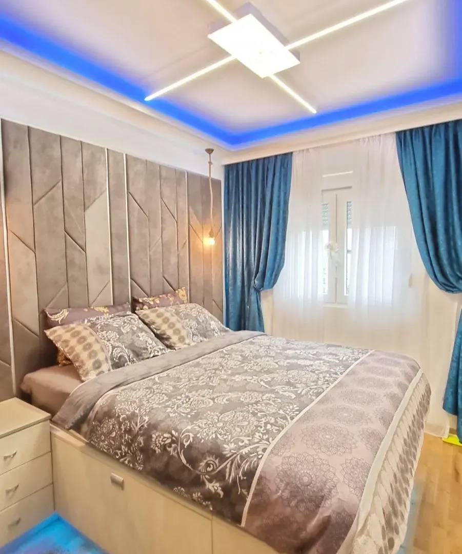 Rent, one bedroom apartment, 45m², Bijeli Do, Budva