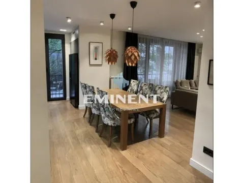 Izdavanje, trosoban stan, 93m², Stari Grad, Beograd - image 6