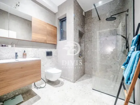 Prodaja, četvorosoban stan, 119m², Stari Grad, Beograd - image 8