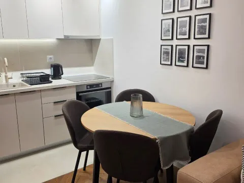 Rent, one bedroom apartment, 34m², Kava, Tivat - image 3
