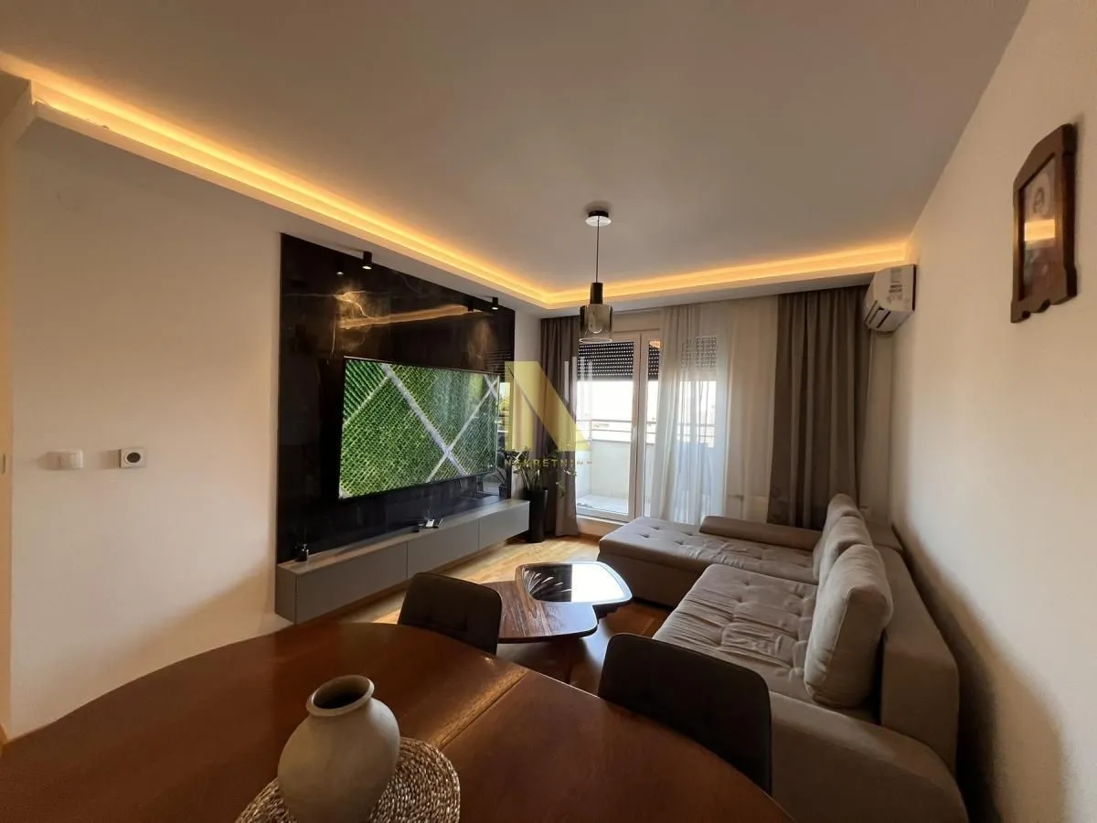 Rent, three bedroom apartment, 59m², Salajka, Novi Sad Sve Podlokacije