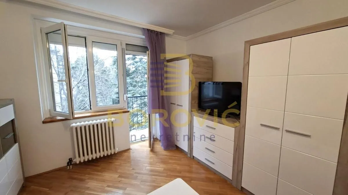 Rent, two bedroom apartment, 38m², Savski Venac, Beograd