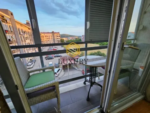 Rent, one bedroom apartment, 42m², Kod Big Fashion-a, Podgorica - image 7