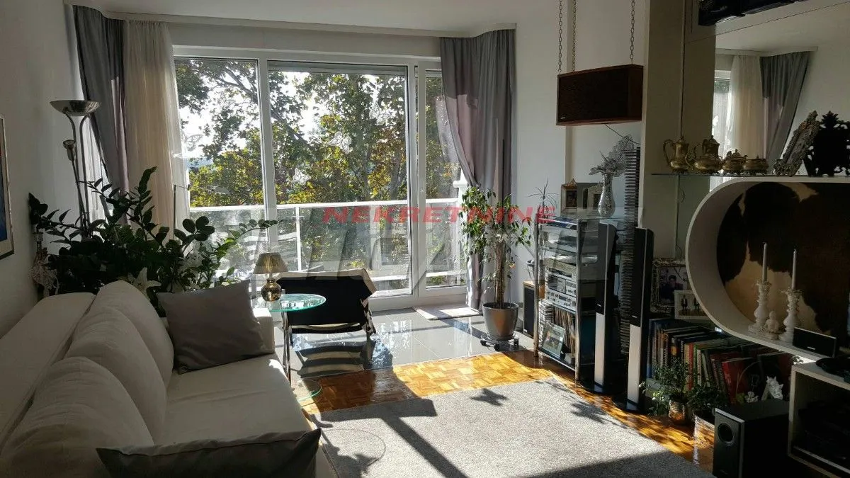 Prodaja, dvosoban stan, 70m², Novi Beograd Sve Podlokacije, Beograd