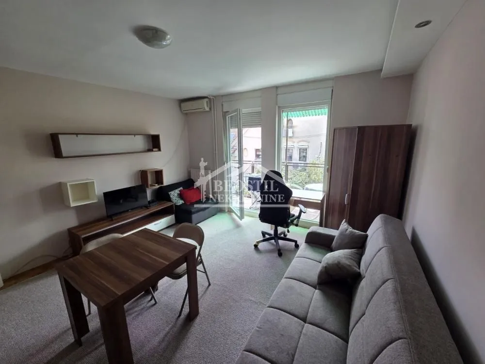 Rent, apartment, 27m², Stari Grad, Beograd