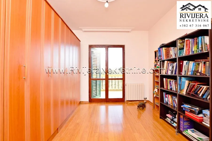Prodaja, kuća, 320m², Bijela, Herceg Novi