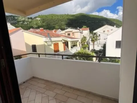 Sale, two bedroom apartment, 67m², Babilonija, Budva - image 4