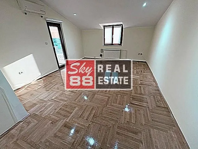 Rent, apartment, 210m², Savski Venac, Beograd