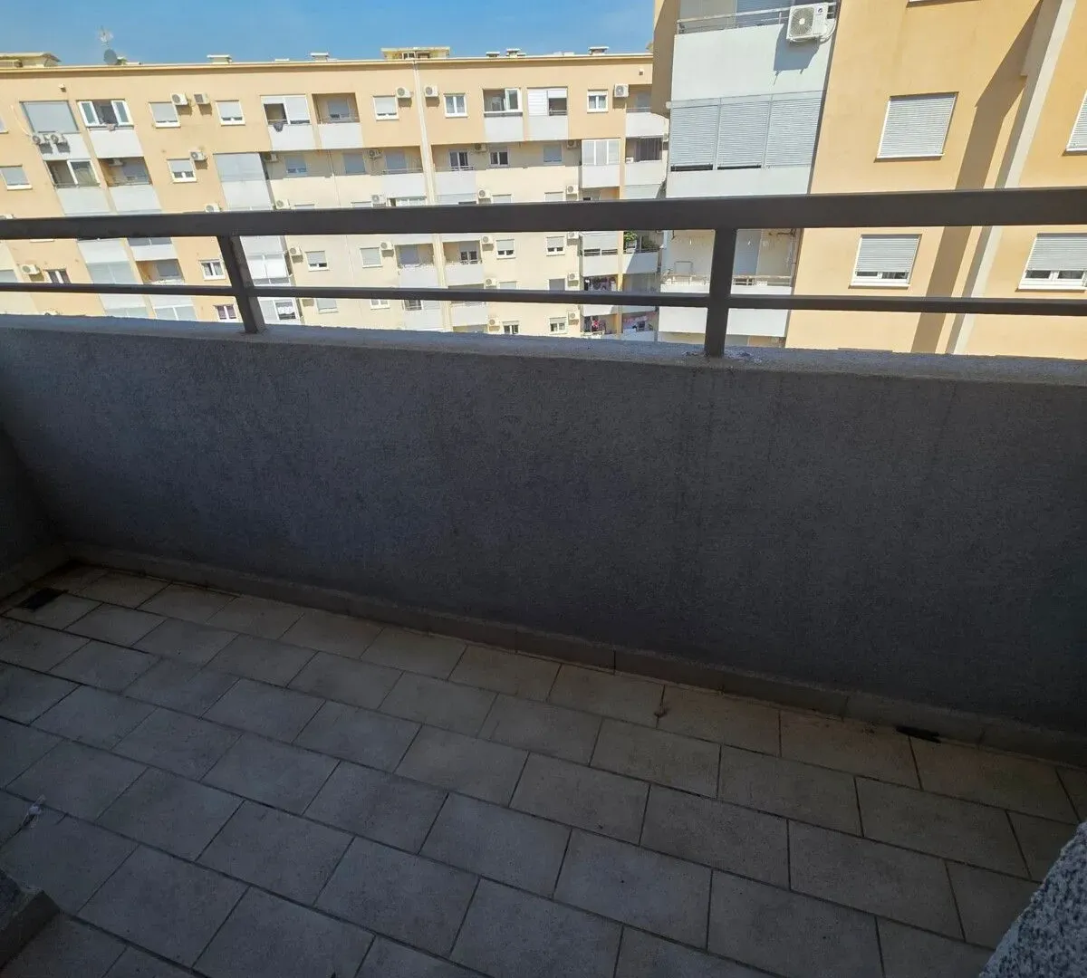 Rent, three bedroom apartment, 71m², Stari Aerodrom, Podgorica