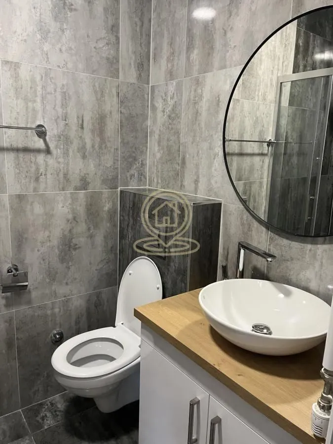 Izdavanje, dvosoban stan, 45m², Južni Bulevar, Vračar Sve Podlokacije