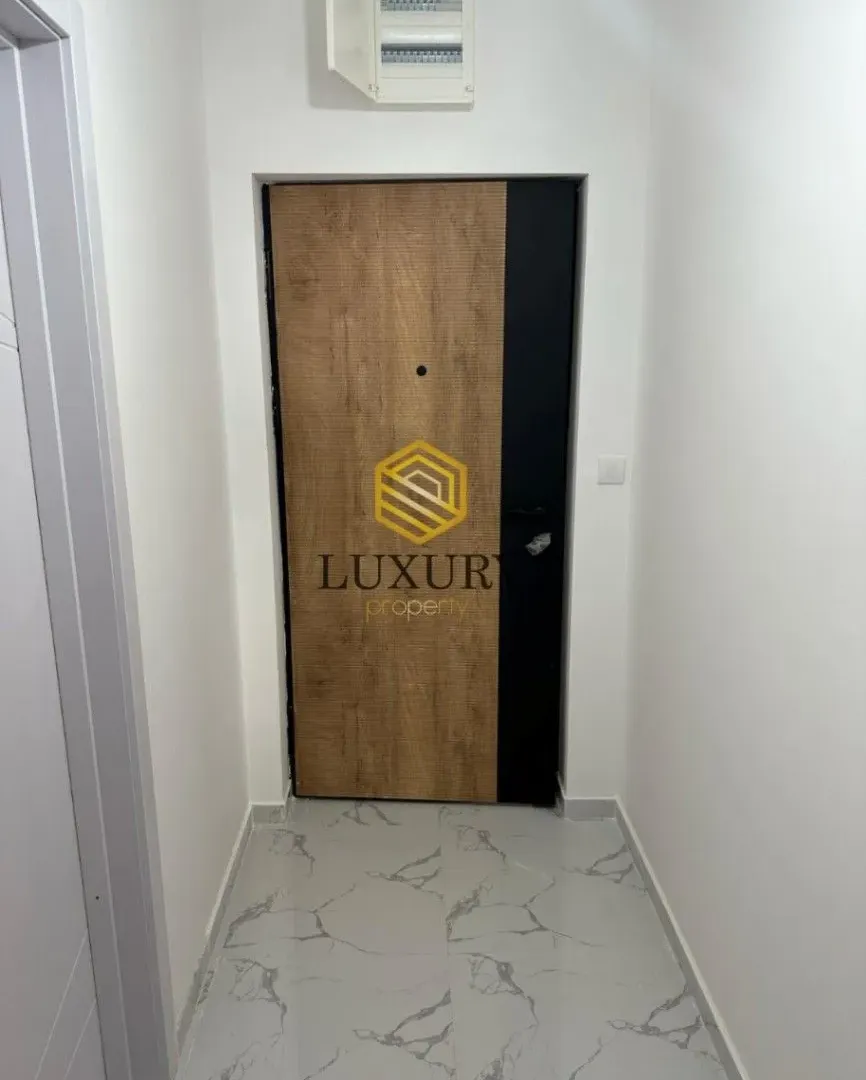 Prodaja, jednosoban stan, 42m², Podkošljun, Budva