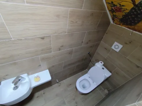 Izdavanje, poslovni prostor, 60m², Babilonija, Budva - image 5