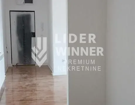 Prodaja, trosoban stan, 65m², Batajnica, Beograd - image 9