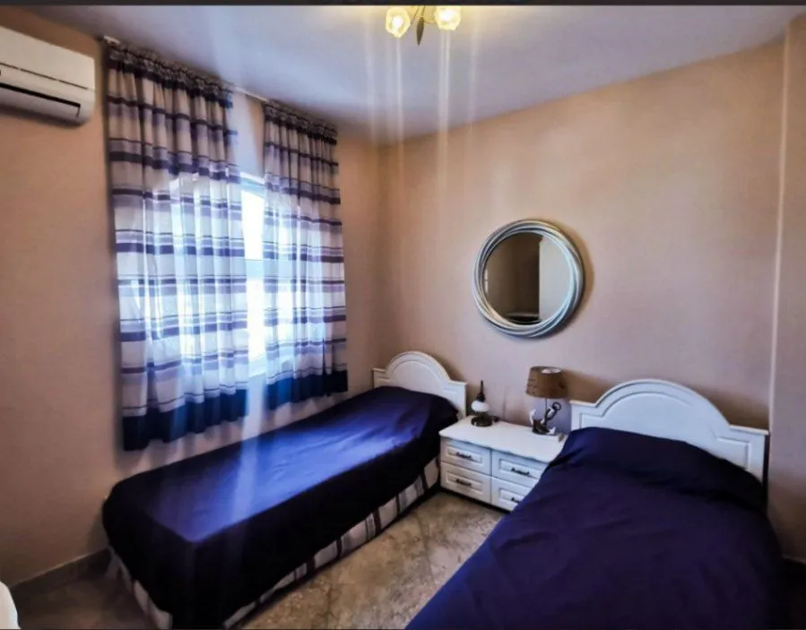 Sale, five bedroom apartment, 168m², Dobre Vode, Bar