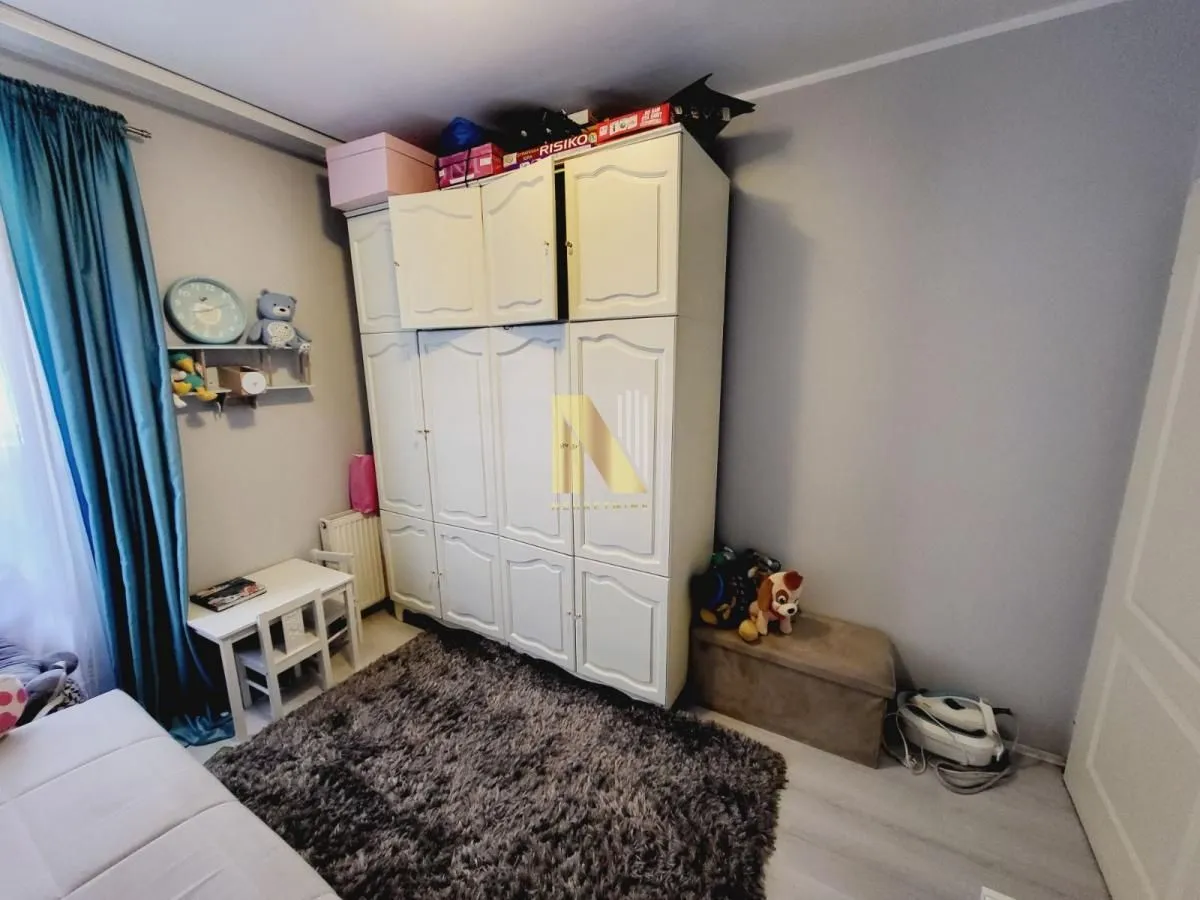 Prodaja, trosoban stan, 70m², Socijalno, Novi Sad Sve Podlokacije
