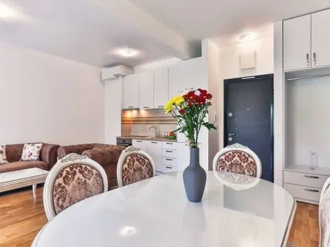 Prodaja, dvosoban stan, 90m², Rafailovići, Budva - image 6