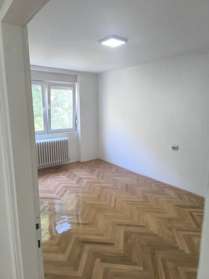 Prodaja, dvosoban stan, 56m², Rotkvarija, Novi Sad Sve Podlokacije