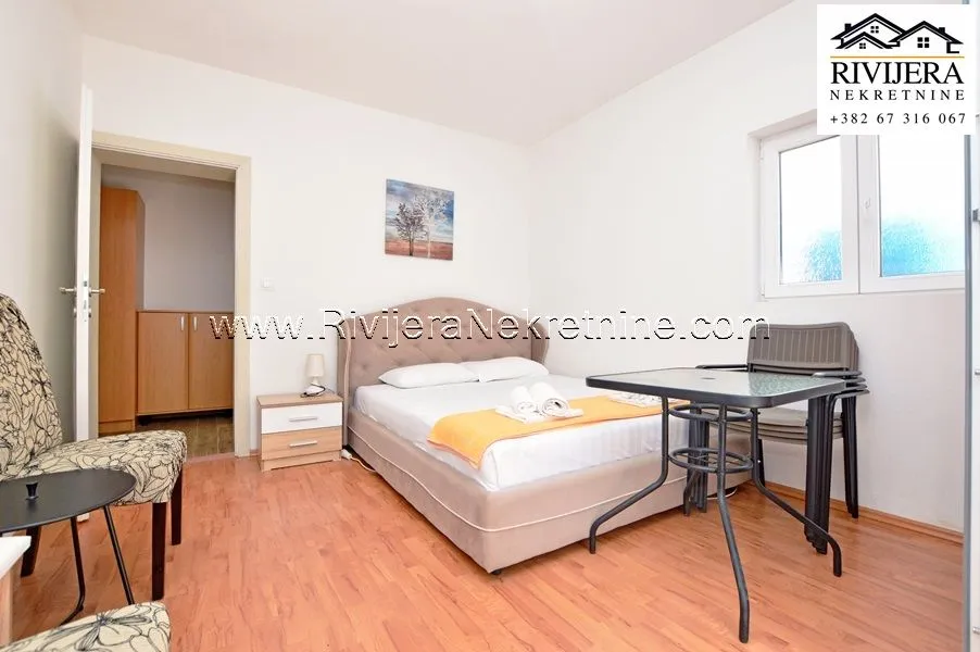 Prodaja, kuća, 201m², Centar, Herceg Novi