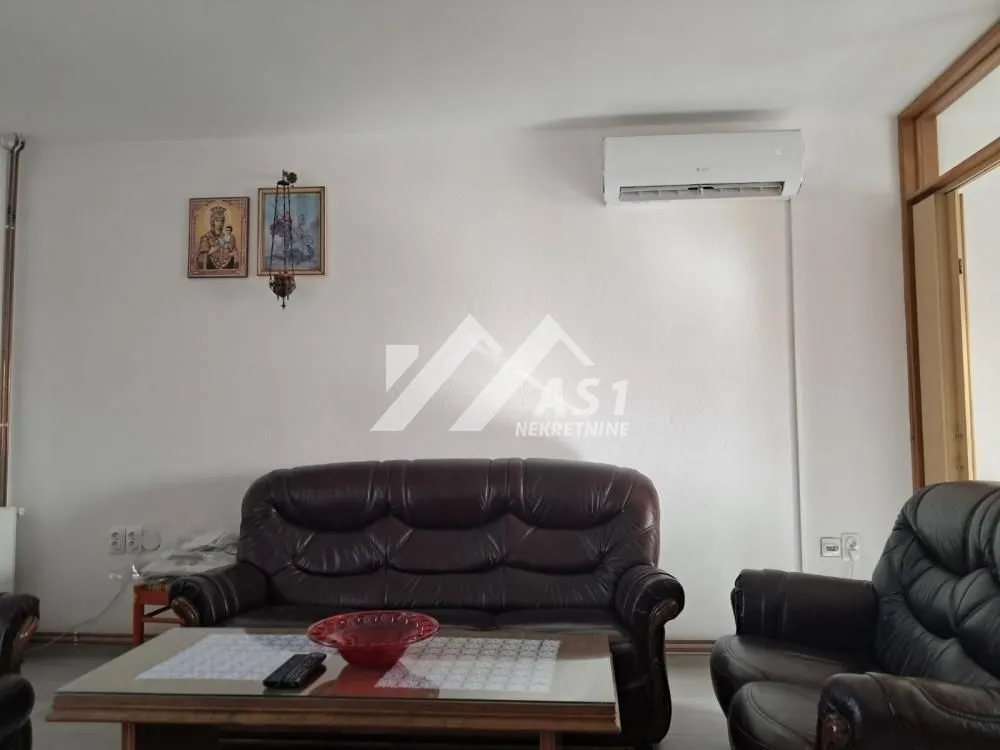 Prodaja, kuća, 300m², Centar, Kotor
