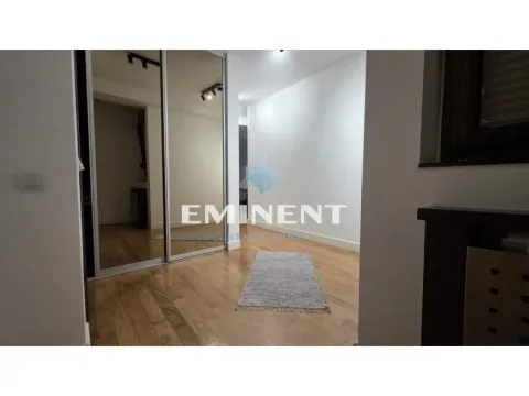 Rent, three bedroom apartment, 111m², Neimar, Vračar Sve Podlokacije - image 7