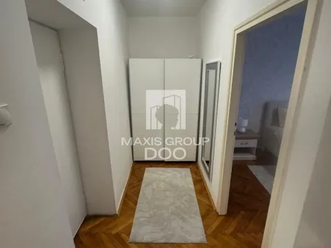 Izdavanje, trosoban stan, 64m², Stari Grad, Beograd - image 18