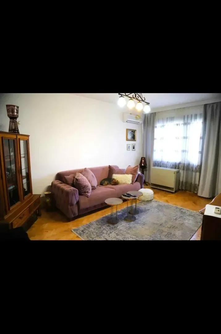 Prodaja, trosoban stan, 120m², Gintaš, Podgorica