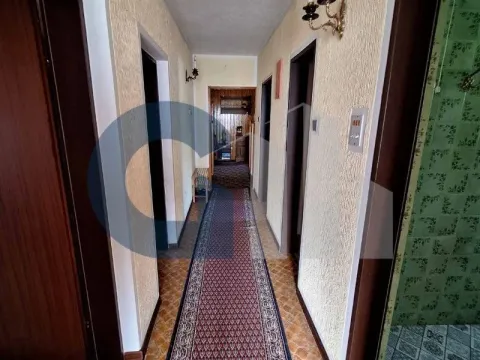 Rent, house, 360m², Centar, Stara Pazova - image 16