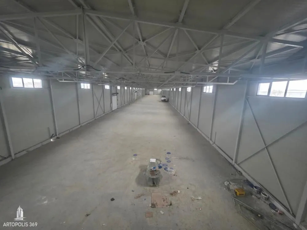 Rent, office space, 3500m², Šimanovci, Pećinci