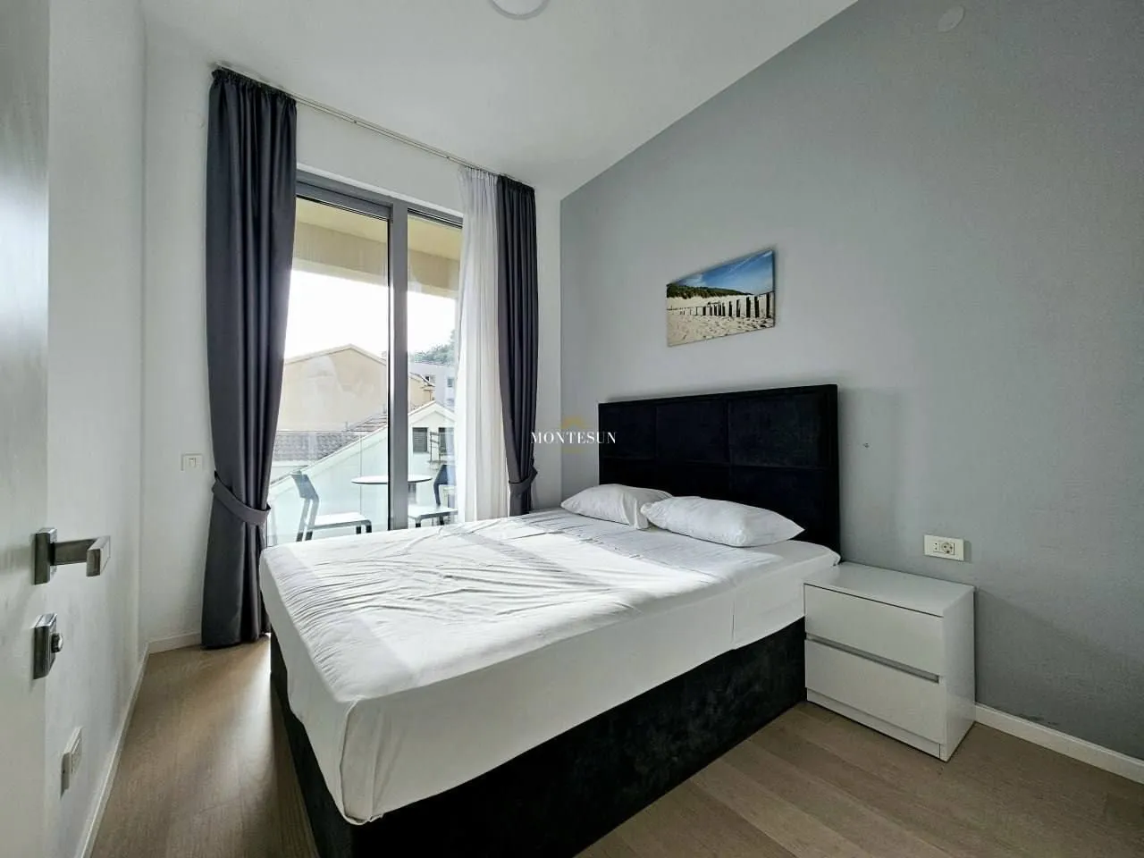 Rent, two bedroom apartment, 51m², Bečići, Budva