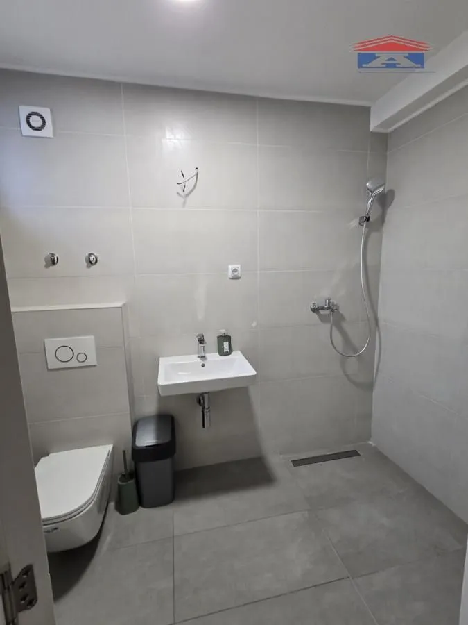 Rent, office space, 230m², Telep, Novi Sad Sve Podlokacije