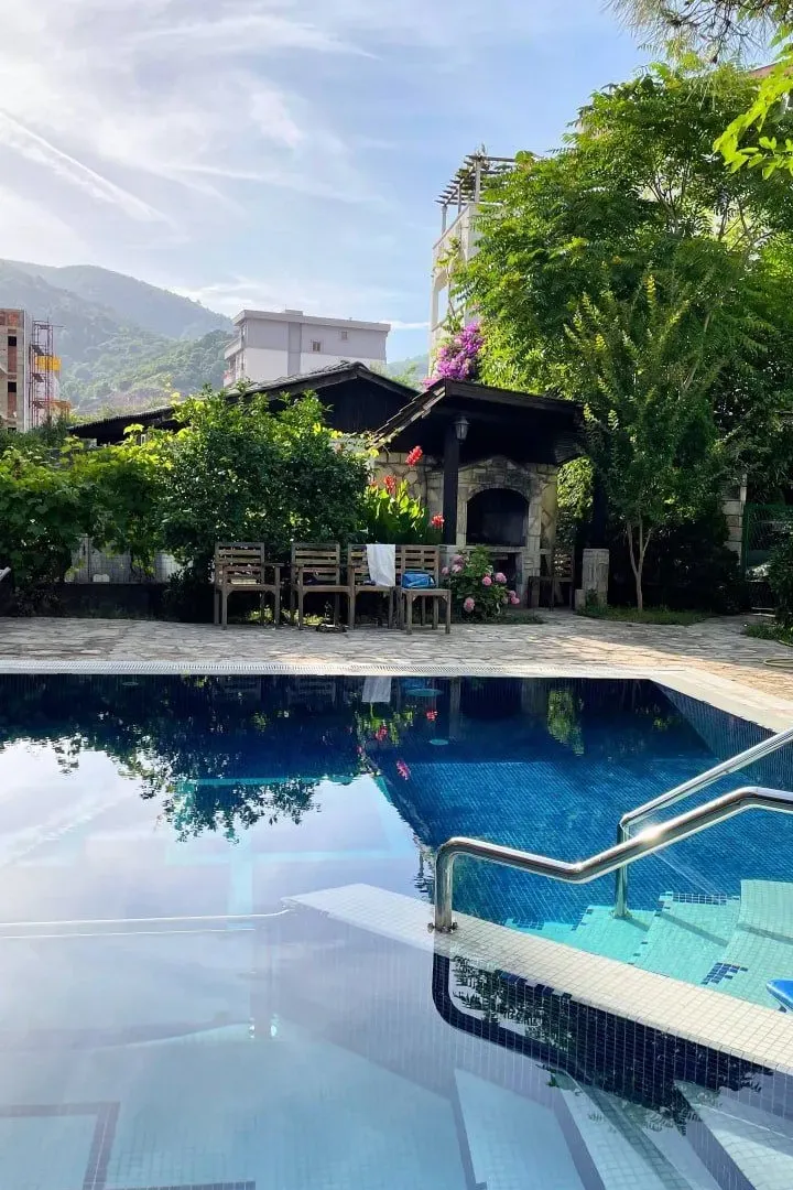 Prodaja, dvosoban stan, 78m², Lazi, Budva